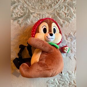 Disney Shanghaj Chip & Dale chipmunk plush Strawberry backpack  plush BNWT